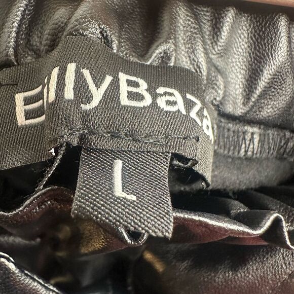EIlly Bazar Black High-Waisted Faux Leather Shorts Size L - Picture 7 of 9